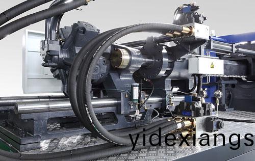 1703828975330495.jpg 60b74dda7fb8aa5d.jpg